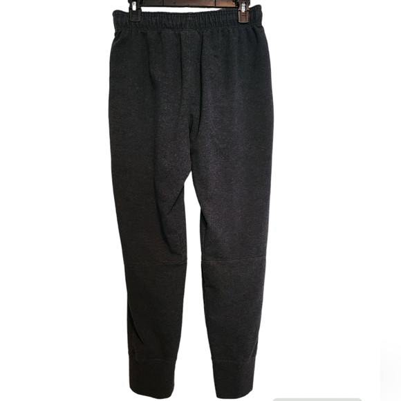 Reebok Gray sweat pants with zip pockets and cuffs SZ Medium - Picture 2 of 7